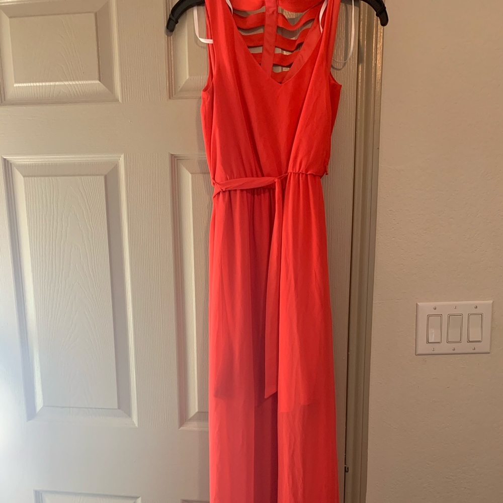 RED MAXO DRESS